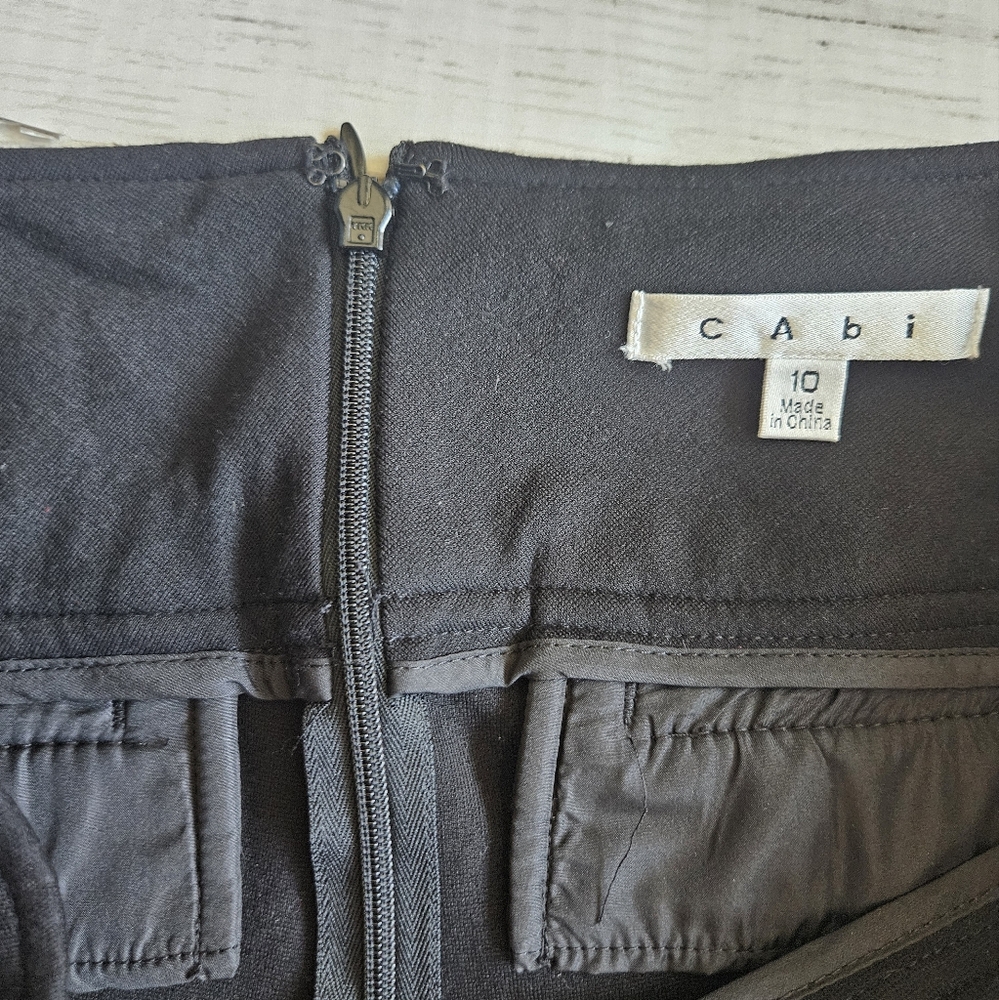 Cabi Black Back Zip Pants Size‎ 10 - Picture 4 of 12